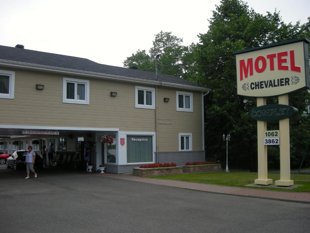 Motel Chevalier ควิเบกซิตี้ ภายนอก รูปภาพ